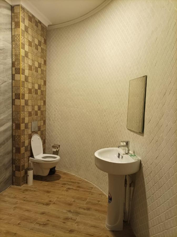 Riverside Boutique Hotel アルマトイ エクステリア 写真